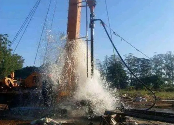 湖南进行钻井打井过程中，需要注意哪几个方面