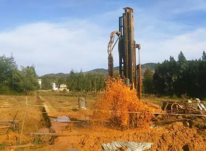 湖南钻井电话：地形条件对于钻井会带来哪些影响呢/>
<blockquote class=